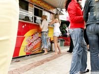 Feet - Zoya + Lana + Marisha - 2008-05-15 Barefoot ladies from Belarus