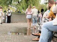 Feet - Zoya + Lana + Marisha - 2008-05-15 Barefoot ladies from Belarus