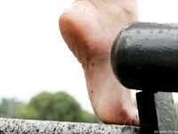 Feet - Zoya + Lana + Marisha - 2008-05-15 Barefoot ladies from Belarus