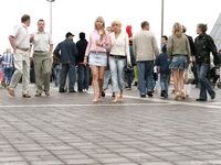 Feet - Zoya + Lana + Marisha - 2008-05-15 Barefoot ladies from Belarus