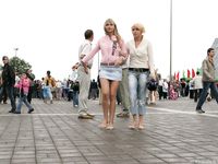 Feet - Zoya + Lana + Marisha - 2008-05-15 Barefoot ladies from Belarus