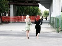 Feet - Zoya + Lera + Marisha - 2008-06-12 Barefoot ladies from Belarus