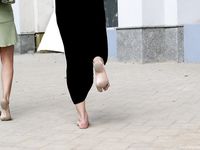 Feet - Zoya + Lera + Marisha - 2008-06-12 Barefoot ladies from Belarus