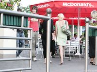 Feet - Zoya + Lera + Marisha - 2008-06-12 Barefoot ladies from Belarus