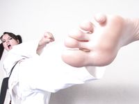 barefoot karate feet kicks