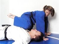 Barefoot Jujitsu Woman Domination
