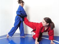Barefoot Jujitsu Woman Domination