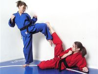 Barefoot Jujitsu Woman Domination