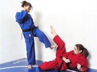 Barefoot Jujitsu Woman Domination