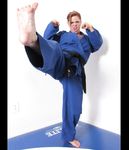 Barefoot Jujitsu Woman Domination