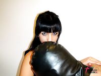 FemdomInsider - Miss Hannah - Strong Knees