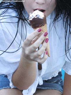 FootFactory - Pictures - 1253839652