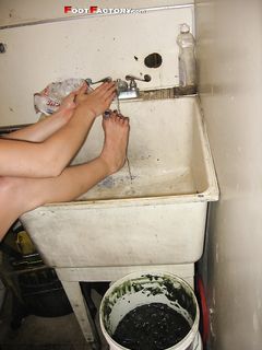 FootFactory - Pictures - 1368516340