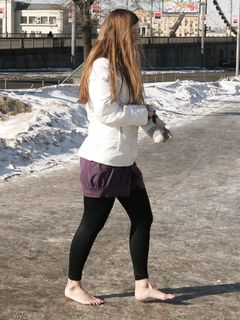 Feet - Asya A - 2011-04-07 Sunny day