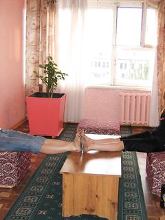 Feet - Iren + Ira - 2006-11-30 Barefoot trips to Russian towns. Tula