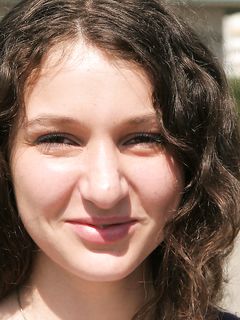 Feet - Lena D - 2009-03-31 Barefoot in metro & sexy soles in the city