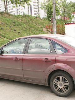 Feet - Nadya - 2006-09-20 Barefoot auto-lady