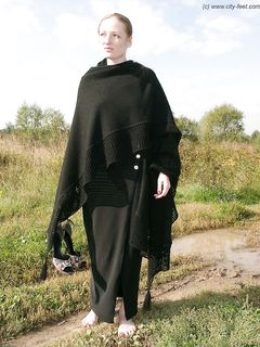 Feet - Nastya - 2003-10-15 A cemetery of used cars & deep in a wild forest with dirty soles