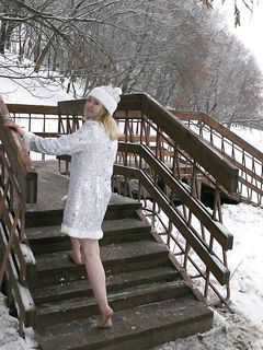 Feet - Oksana - 2004-12-23 Merry Christmas!