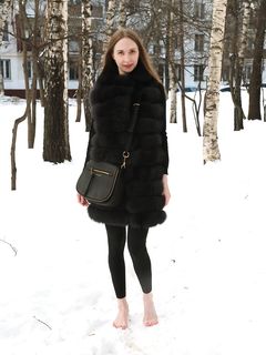 Feet - Olga G - 2017-07-25 High-arched feet