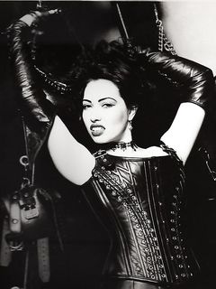 tumblr_mn92kp8dXH1r1jc7go1_1280