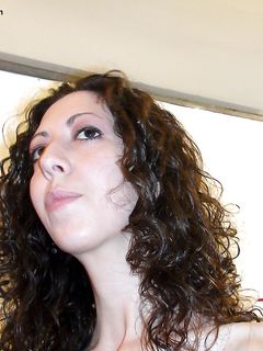 FemdomInsider - Lady Mary - Slapped In The Loo