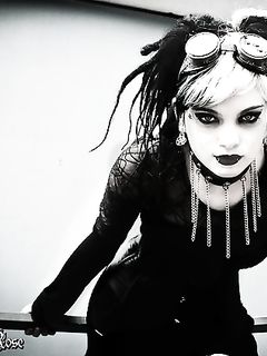 tumblr_n7t0hgmISV1tsaz7eo1_1280