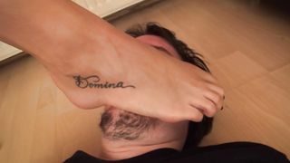 Rea - Rea yeah i have feet fetish Bitch 4