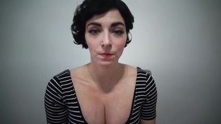 PantyhoseTherapy - Feeds On Itself