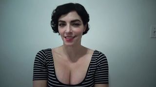 PantyhoseTherapy - Feeds On Itself