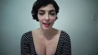 PantyhoseTherapy - Feeds On Itself