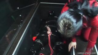 Rubber-Empire - Isis box