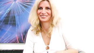 Sado-Girls - money slavery - viktoria