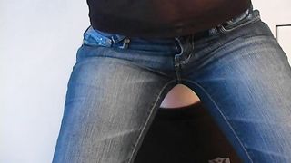 Sado-Girls - smell my butt - antonia