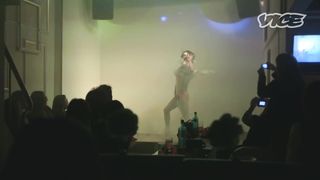 New Queen - The Japanese Love Industry