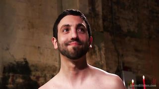 New Queen - 582019 - 018