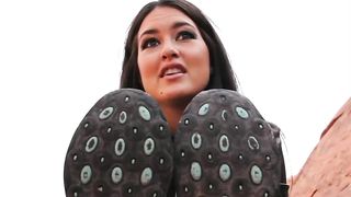 Worship Selena - WHBSel120412Feetxxt