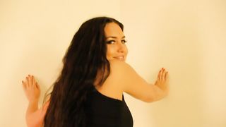 Worship Selena - 021513 yogaschas