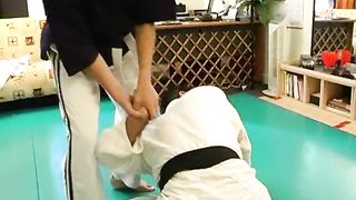 xana vs steve kicking lesson