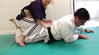 xana vs steve kicking lesson