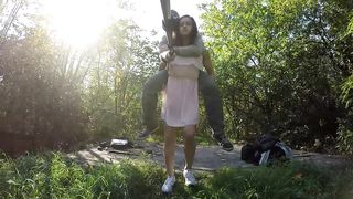 Elizabeth lift and carry