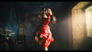 Harley Quinn headscissor and feet