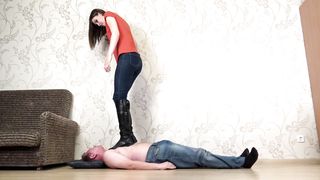 Under Sweet Weight - Alina Boots Trample