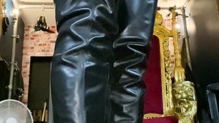 Gynarchy Goddess in action