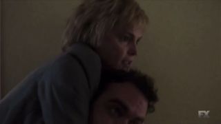 Woman chokes man to d3ath