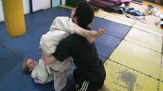 Taekwondo foot domination