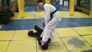 Taekwondo foot domination