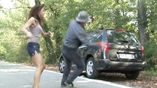 Marta outdoor selfdefense