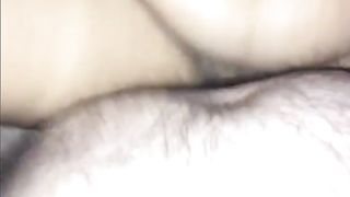 Mi prima Letty gordibuena cogiendo.