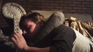 ScissorSara triangle chokes headscissors her boyfriend knockout